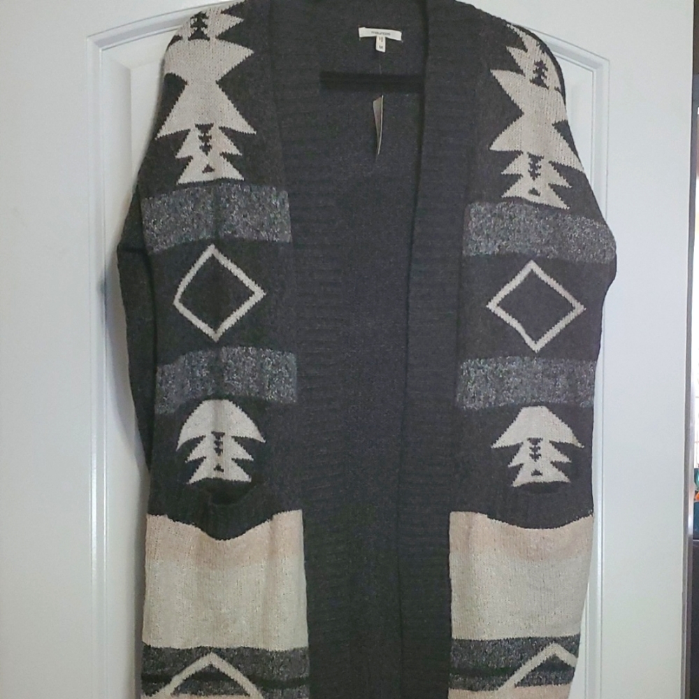 MAURCIES SIZE M Open front cardigan